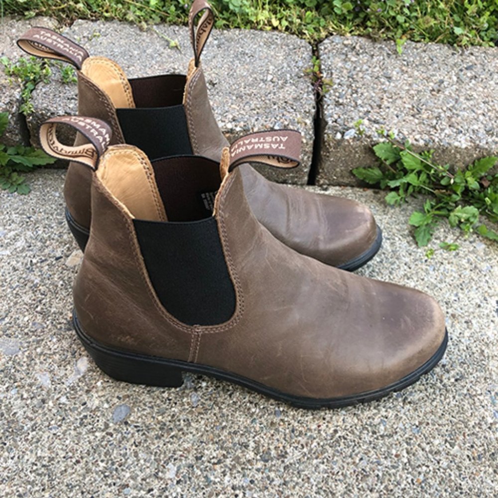 Blundstone WOMEN'S HEELED BOOTS - ANTIQUE BROWN